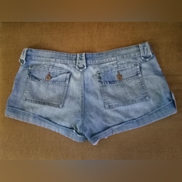 I.E.I. CHELSEA LOWRISE DENIM SHORTS / BUTTONON WAIST / ZIP-UP CROTCH - Picture 2 of 4
